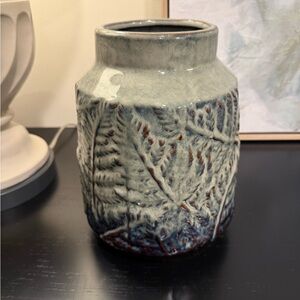 Ceramic Leaf-Relief Decorative Vase in Glazed Gray-Blue